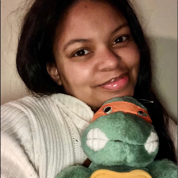 Meet your Posher, Mel - Picture 2 of 6